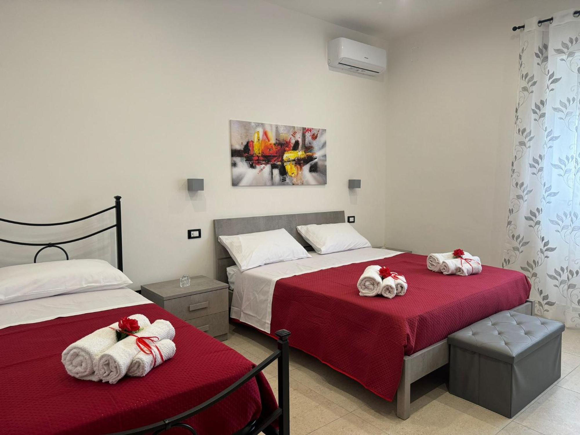 Casa Vacanze La Perla Rara Taranto Exterior foto